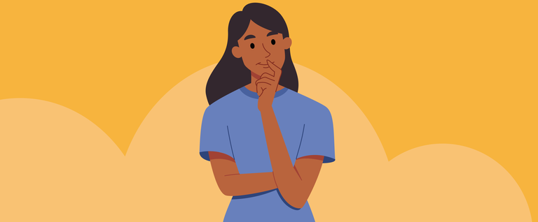 Prato com alimentos ultraprocessados como biscoitos, refrigerantes e salgadinhos